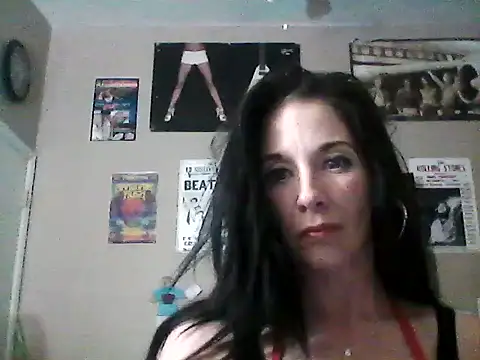 gorgeous11 online show from February 21, 2025, 4:07 am