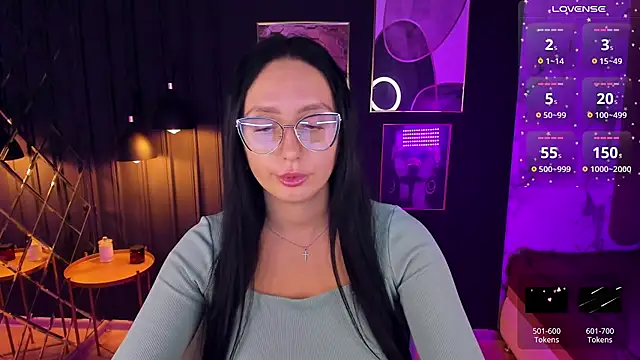 Christy Calypso online show from December 9, 2024, 11:03 pm