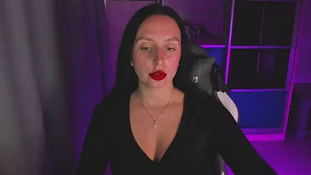 Christy Calypso online show from June 4, 2026, 3:51 pm