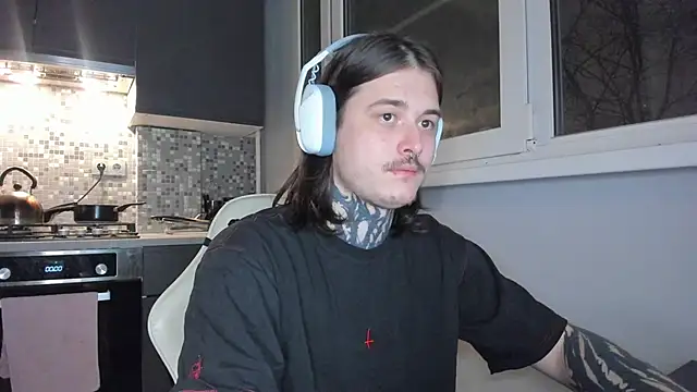  torfin  online show from December 24, 2024, 10:06 pm