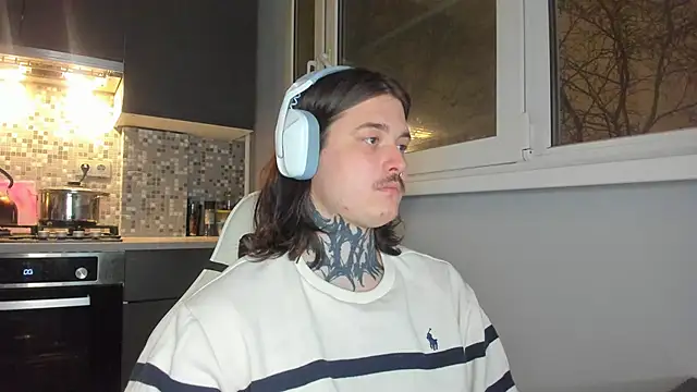  torfin  online show from January 7, 2025, 4:05 pm