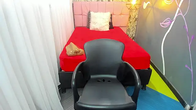 Snapshot of EmmaaEvans_ chatting on December 26, 2024, 2:59 pm EmmaaEvans online show from December 26, 2024, 2:59 pm