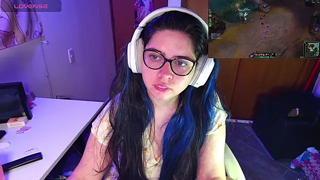 Snapshot of Vallolet_Spencer chatting on January 11, 2025, 3:13 am Vallolet Spencer online show from January 11, 2025, 3:13 am