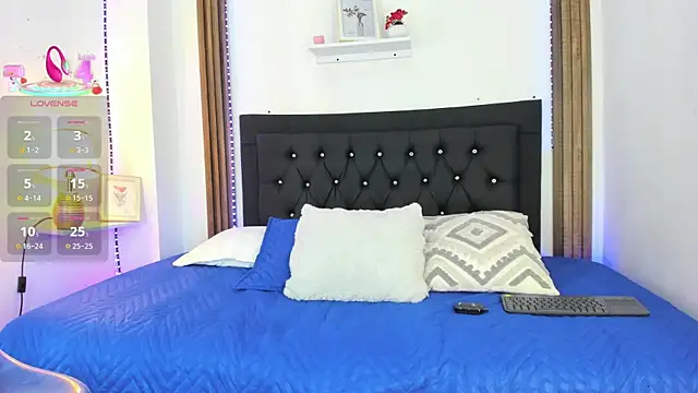 coralsmith11 online show from March 23, 2026, 7:29 pm