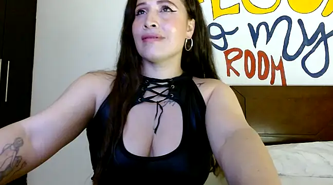 nathy 28latex online show from December 16, 2024, 11:50 pm