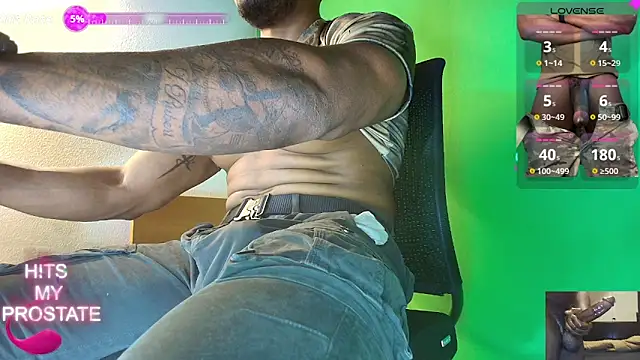 Snapshot of hot_black3 chatting on October 9, 2025, 3:10 pm hot black3 online show from October 9, 2025, 3:10 pm