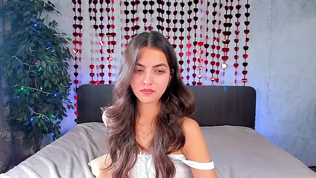 Milana Crystal  online show from February 4, 2025, 11:16 am