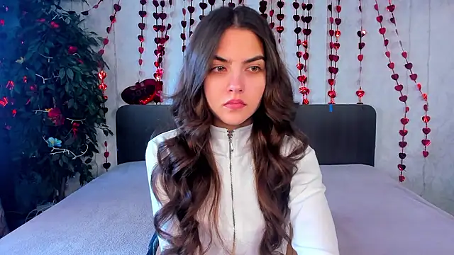 Milana Crystal  online show from February 22, 2026, 8:13 am