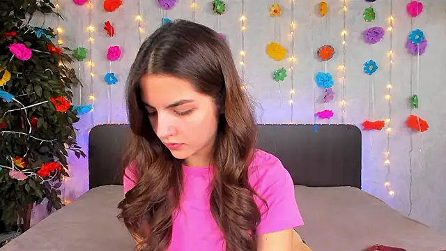 Milana Crystal  online show from March 13, 2026, 8:10 am