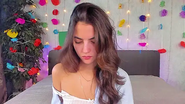 Milana Crystal  online show from March 23, 2026, 8:18 am