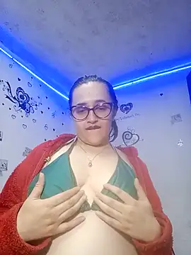 anndreapds online show from November 10, 2025, 8:19 pm