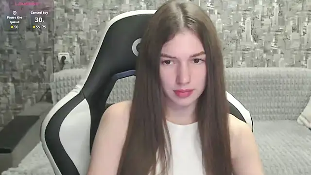 MissMiaCutie online show from September 17, 2025, 10:06 am