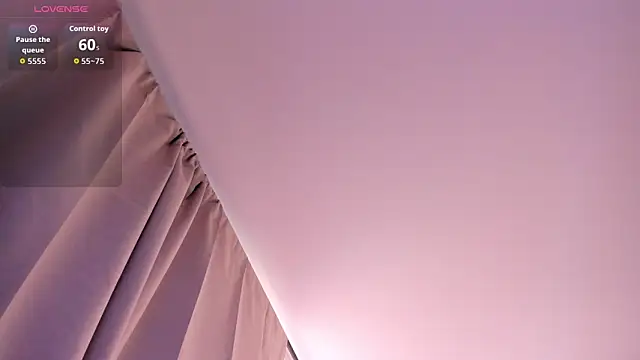 Kylie2211 online show from February 28, 2026, 11:55 am