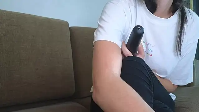 Mr-and-Mrs-Smith online show from October 10, 2025, 12:48 pm