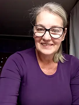 Snapshot of irinamaux chatting on September 30, 2025, 5:01 am irinamaux online show from September 30, 2025, 5:01 am