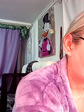 irinamaux online show from January 13, 2026, 6:08 am