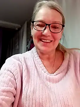 Snapshot of irinamaux chatting on February 5, 2026, 1:54 am irinamaux online show from February 5, 2026, 1:54 am