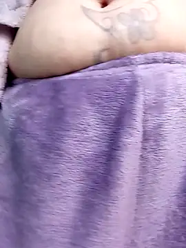 Snapshot of irinamaux chatting on April 5, 2026, 7:38 am irinamaux online show from April 5, 2026, 7:38 am