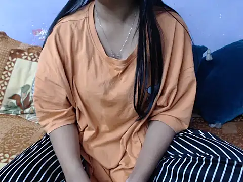 Freya nia online show from November 20, 2025, 6:35 am