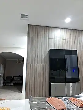 Zander823 online show from February 17, 2026, 1:02 am