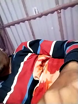 Snapshot of ErRakesh1 chatting on November 17, 2025, 4:46 pm ErRakesh1 online show from November 17, 2025, 4:46 pm