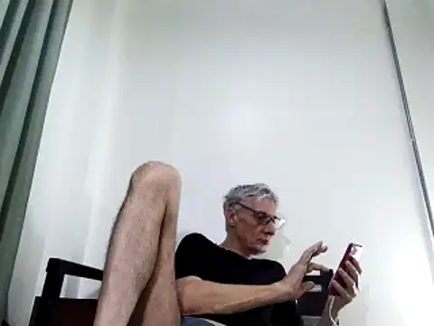 BIGUNCUTHARDCOCK online show from March 2, 2025, 1:15 am