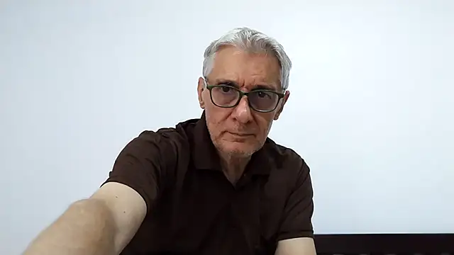 BIGUNCUTHARDCOCK online show from May 15, 2026, 11:23 pm