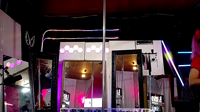 MadisonMarie online show from October 26, 2025, 6:30 am