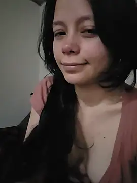 Snapshot of loIijanne chatting on August 2, 2026, 9:24 pm loIijanne online show from August 2, 2026, 9:24 pm