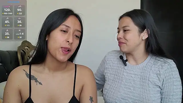 Snapshot of 2SummerLove1 chatting on December 10, 2024, 11:54 am 2SummerLove1 online show from December 10, 2024, 11:54 am