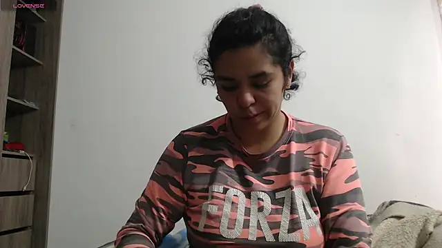 Anne purple online show from September 18, 2025, 3:25 pm