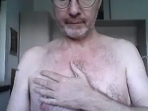 Lolodamour72 online show from March 31, 2026, 7:42 am