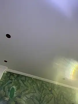 CristalGmez online show from March 6, 2026, 3:58 am