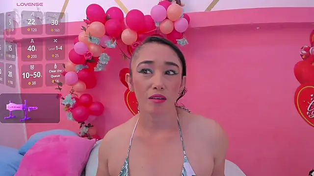 Snapshot of charlotte-11 chatting on September 29, 2025, 5:18 pm charlotte-11 online show from September 29, 2025, 5:18 pm