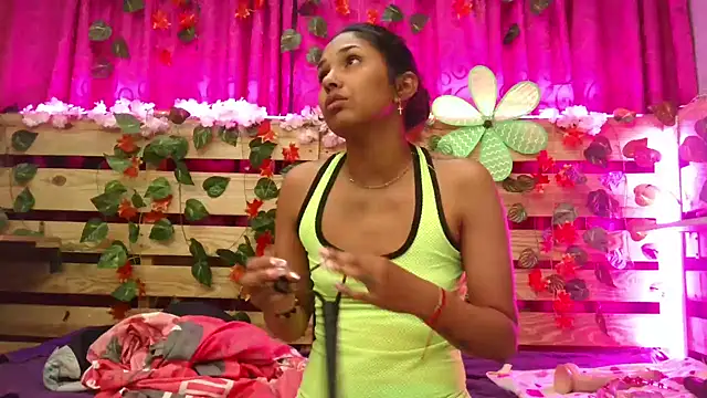 Snapshot of Elsa_Parisi chatting on December 28, 2024, 3:26 pm Elsa Parisi online show from December 28, 2024, 3:26 pm