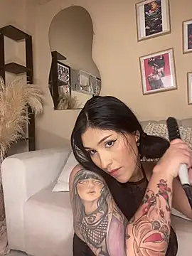 Sweetie Arianna online show from July 23, 2026, 4:43 am