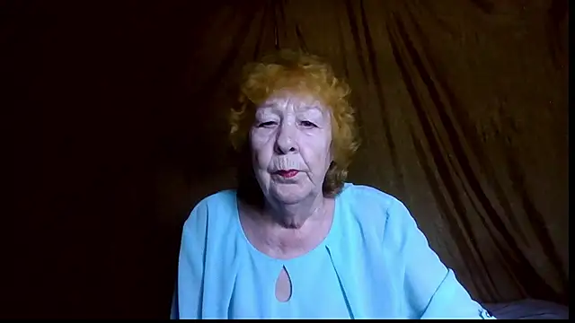  Estelitta 5 online show from July 29, 2026, 9:18 am