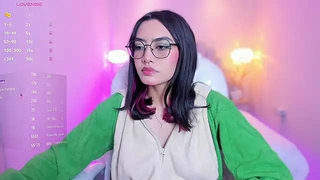 AzuraKindong online show from March 26, 2026, 7:19 pm