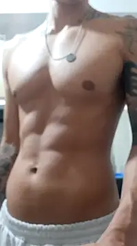 Snapshot of Skater29xx2 chatting on January 26, 2025, 10:35 pm Skater29xx2 online show from January 26, 2025, 10:35 pm