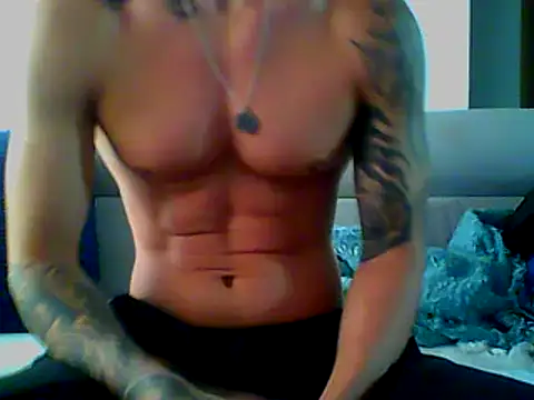 Snapshot of Skater29xx2 chatting on February 11, 2025, 5:29 pm Skater29xx2 online show from February 11, 2025, 5:29 pm