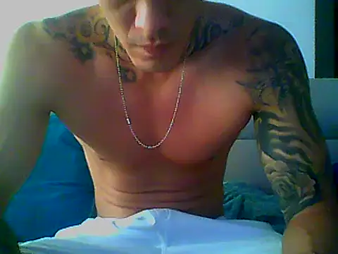 Snapshot of Skater29xx2 chatting on February 17, 2025, 6:59 pm Skater29xx2 online show from February 17, 2025, 6:59 pm