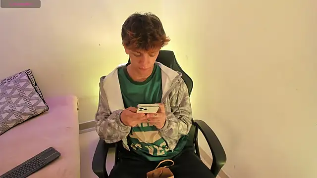 Tomy Rox online show from September 28, 2025, 4:18 am