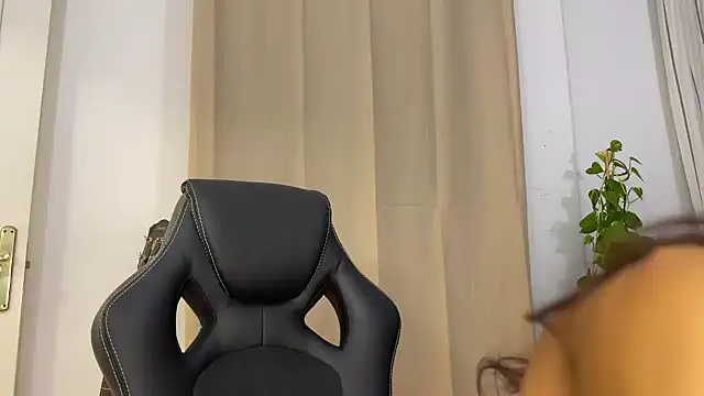 TheWildMiu online show from December 27, 2024, 10:16 pm