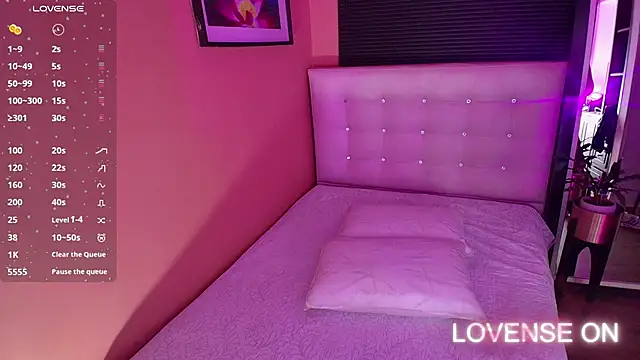 Snapshot of cattaleeyaa chatting on January 12, 2025, 12:44 pm cattaleeyaa online show from January 12, 2025, 12:44 pm