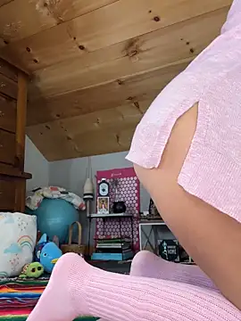 Snapshot of DanaeJustine chatting on October 10, 2025, 3:00 pm DanaeJustine online show from October 10, 2025, 3:00 pm