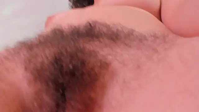 Snapshot of orchide_ chatting on December 18, 2024, 3:37 am orchide online show from December 18, 2024, 3:37 am