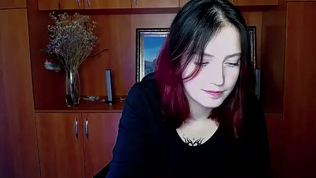 Snapshot of BlueberryDi chatting on October 27, 2025, 7:12 am BlueberryDi online show from October 27, 2025, 7:12 am