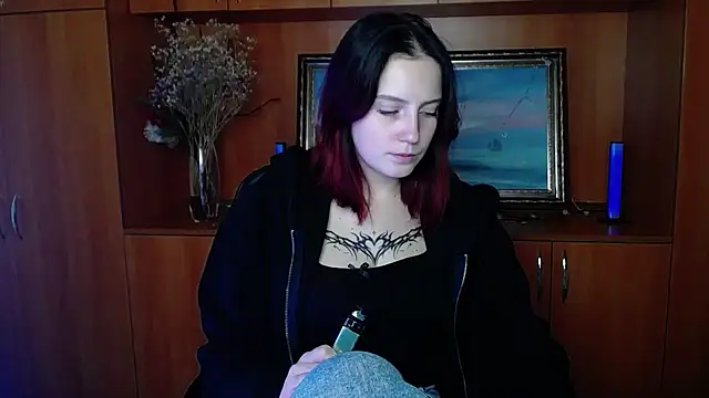 Snapshot of BlueberryDi chatting on October 29, 2025, 6:59 am BlueberryDi online show from October 29, 2025, 6:59 am