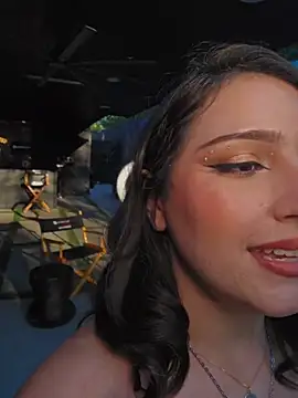 freya bella  online show from March 1, 2026, 12:45 am