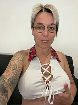 marinella07 online show from June 20, 2026, 10:29 am